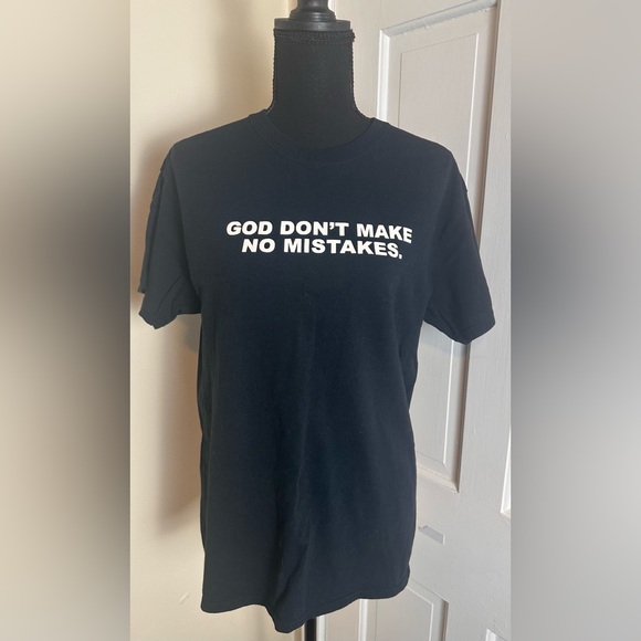 Black Graphic Tee - Short Sleeve - Picture 1 of 2